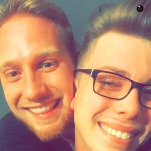 Meet your Posher, Logan